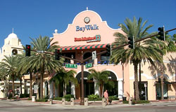 BayWalk